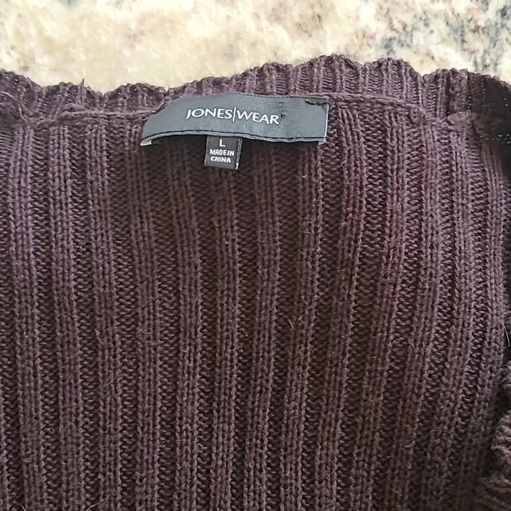Cardigan - Picture 2 of 3